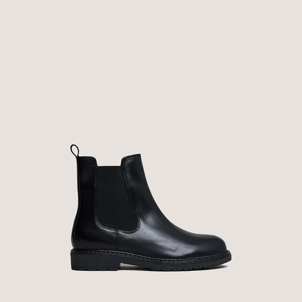 jonak Chelsea boots in black leather AMICAL