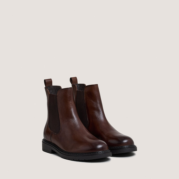 Jonak Chelsea Boots In Brown Leather AMICAL