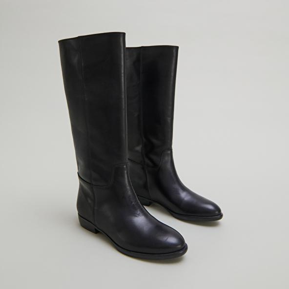 jonak Flat boots in black leather 1137