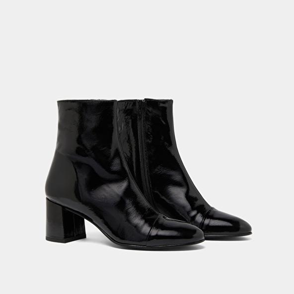 Jonak Heeled Boots In Black Pleated Patent DONIAMA