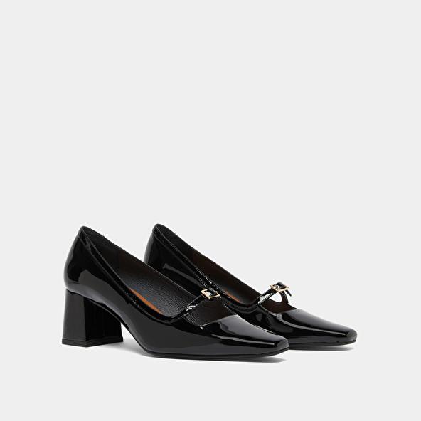Jonak Heeled Mary Jane In Black Patent DIOLA