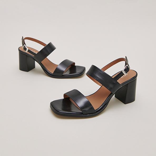 jonak Heeled sandals in black leather VALMONT