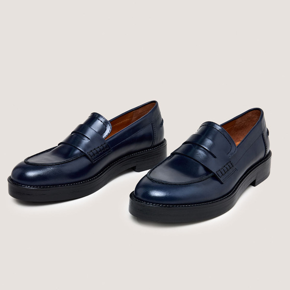 jonak Loafers with Round Toe in blue leather MIRNA