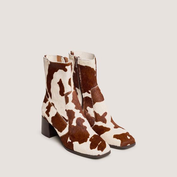 Jonak Oval-toe Ankle Boots In Black Suede DEBRIEF