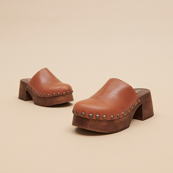jonak Platform mules in cognac leather ELLIOT