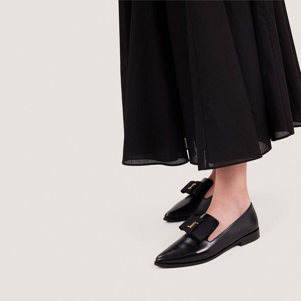 Jonak Pointed-toe Loafers In Black Leather ADOREE