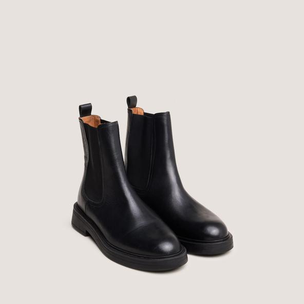 Jonak Round-toe Lowboots In Black Leather AGEN