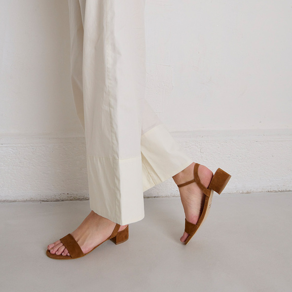 jonak Sandals with square heel in cognac suede VIA
