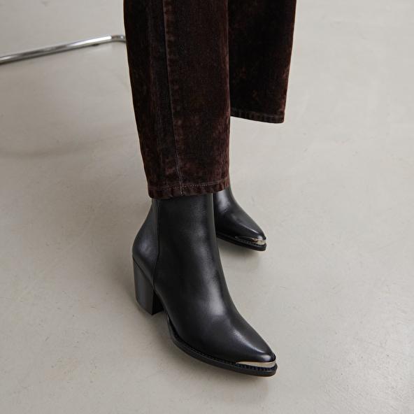 Jonak Silver-toe Boots In Black Leather DIODE