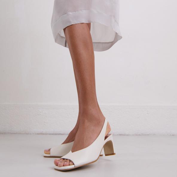 jonak Slingback pumps in ecru leather DICTON