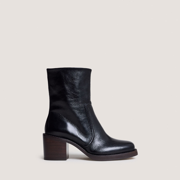 jonak Laminated Heel Booties in aged black leather BEAUTE