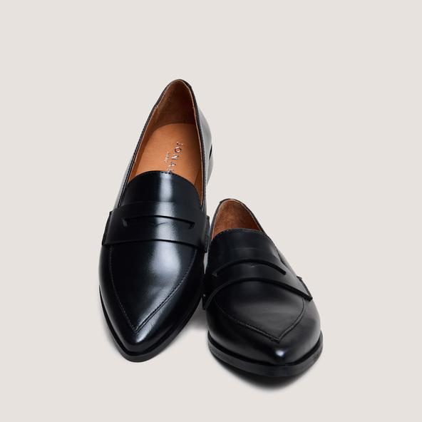 Jonak Loafers With Pointed Toes In Black Leather AMIDA
