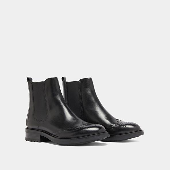 Jonak Lowboots With Elastic Straps And Openwork Details In Black Leather GADDY