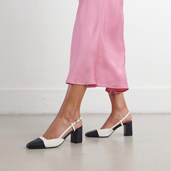 Jonak Mary Janes With Heel In Navy And Ecru Leather DHAPOP