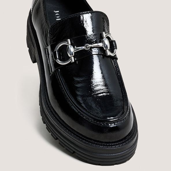 Jonak Mocassins à Mors Et Semelles Crantées In Black Pleated Patent ANTON