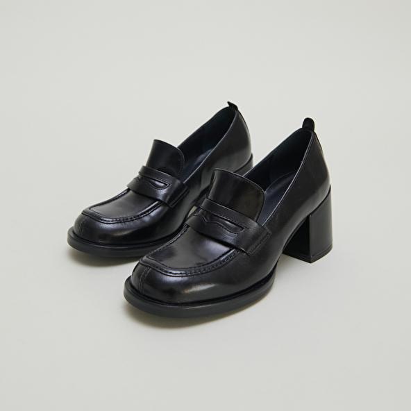 Jonak Mocassins College à Talons In Black Leather BICHE