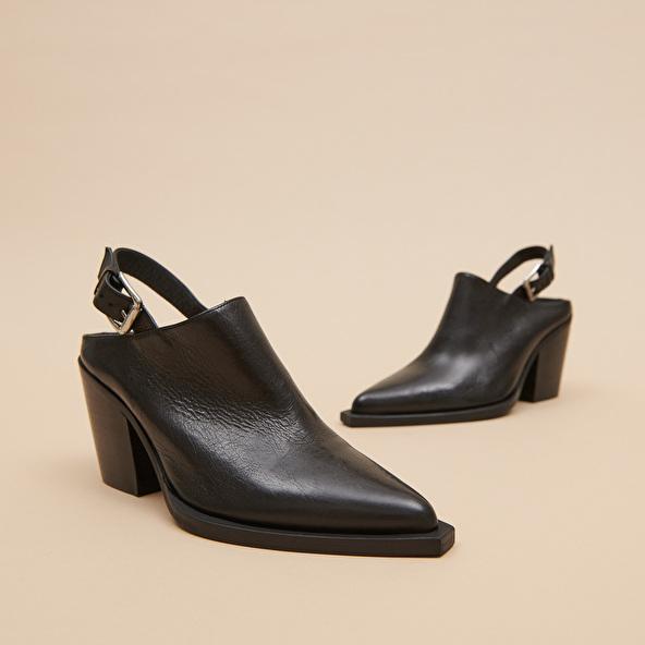 jonak Mules with beveled heels in black leather DOREN