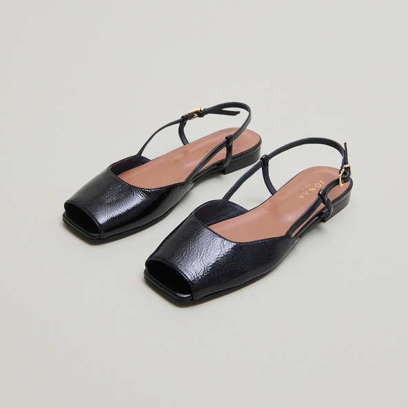 Jonak Open-toe Ballet Flats In Black Pleated Varnish DORDOGNE
