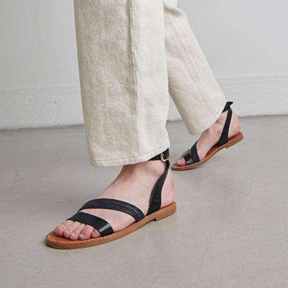 jonak Plagettes with straps in black glazed leather LAUSANNE