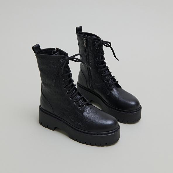 jonak Platform boots with laces in black grained leather ROBBO jonak Platform boots with laces in black grained leather ROBBO
