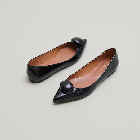 Jonak Pointed-toe Ballet Flats With Marbles In Black Varnish DALIDO