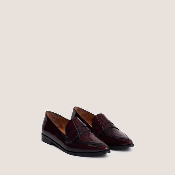 Jonak Pointed-toe Loafers In Burgundy Glazed Leather AMIDA