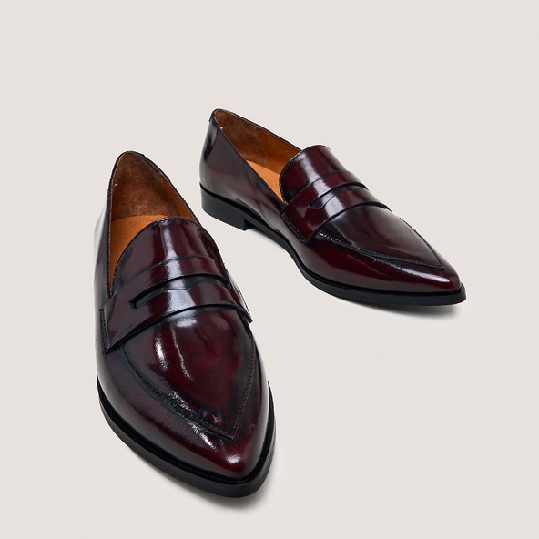 Jonak Pointed-toe Loafers In Burgundy Glazed Leather AMIDA