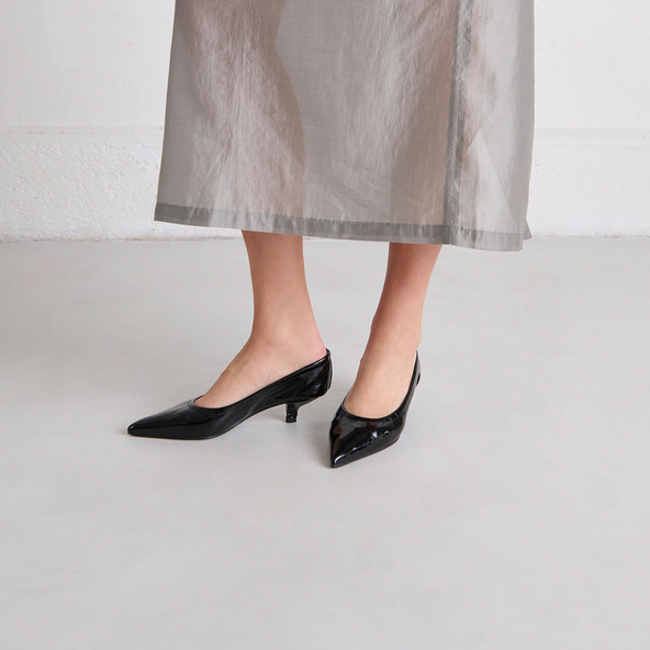 Jonak Pointed-toe Pumps In Black Pleated Varnish DOUA