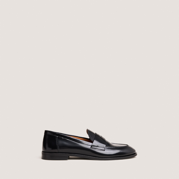 Jonak Round-toe Loafers In Black Shiny Leather THELMA