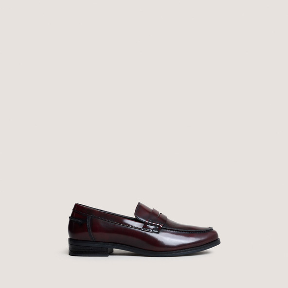 Jonak Round-toe Loafers In Glazed Burgundy Leather ALBIN