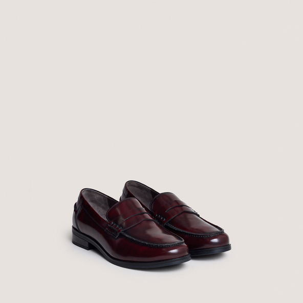 Jonak Round-toe Loafers In Glazed Burgundy Leather ALBIN