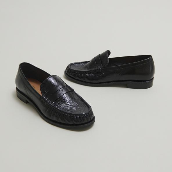 jonak Round-toed loafers in black distressed leather DELICE