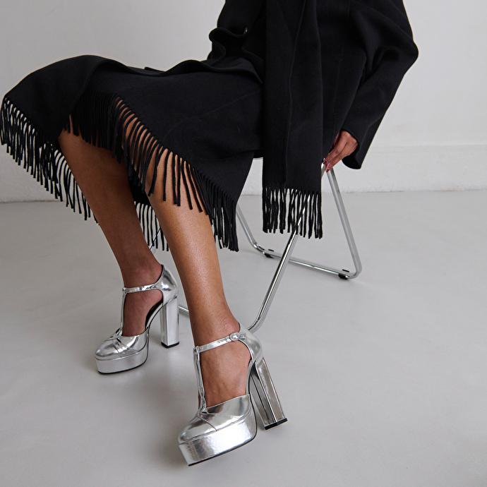 Jonak Salomés à Talons Et Plateformes In Silver Metallic Leather REWIND