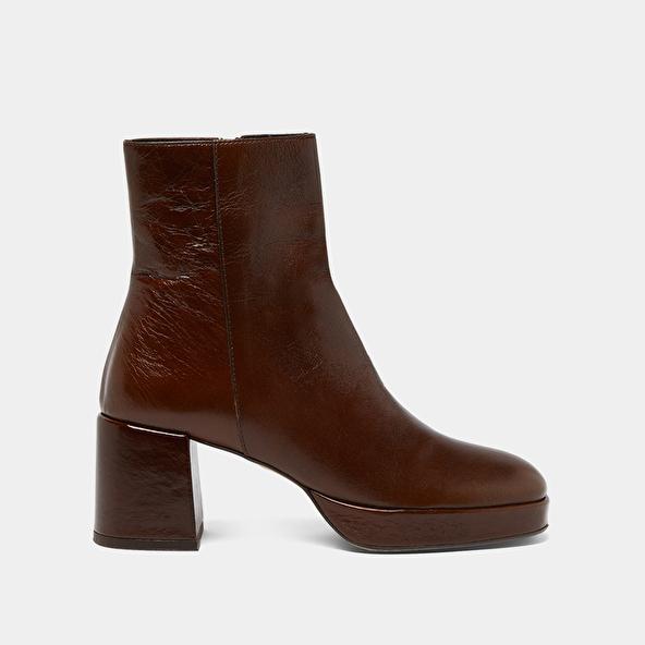 Jonak Square-toe Boots In Aged Brown Leather VANVES