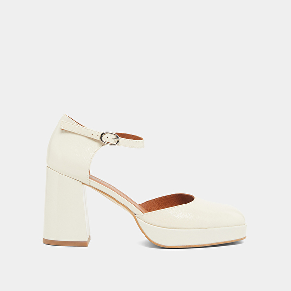 Jonak Square Toe Slippers With Strap In Ecru Shiny Leather VERO