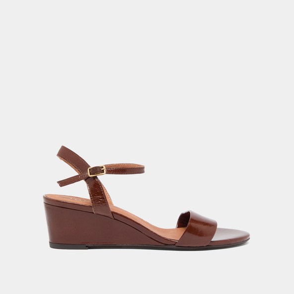 Jonak Wedge Sandals In Dark Brown Shiny Leather AGRUME
