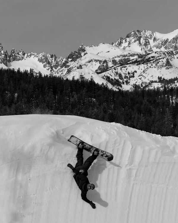 Jones Freecarver 9000s Snowboard