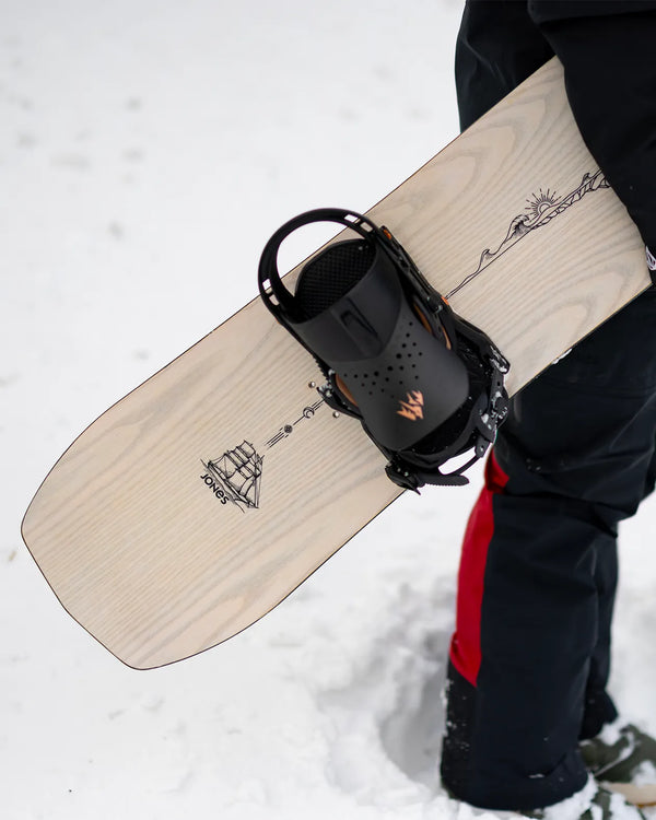 Jones Women's Flagship Snowboard