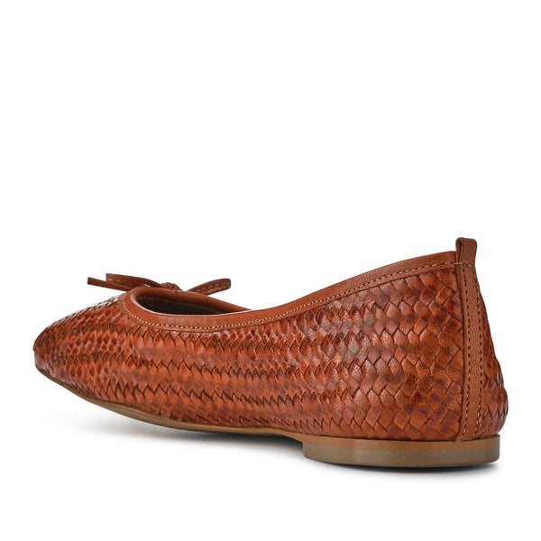 Jones Bootmaker Outlet Stephanie Leather Pumps - Tan