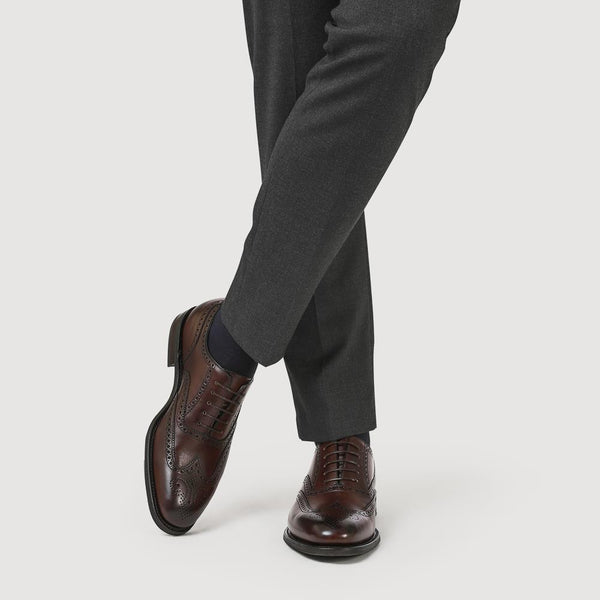 Jones Bootmaker Men's Buckingham Wide-Fit Leather Brogues - Dark Brown