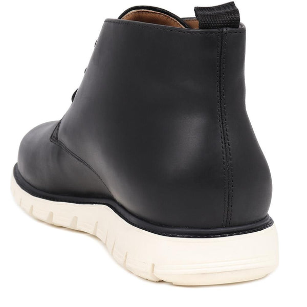 Jones Bootmaker Men's Daemon Leather Chukka Boots - Black Nubuck