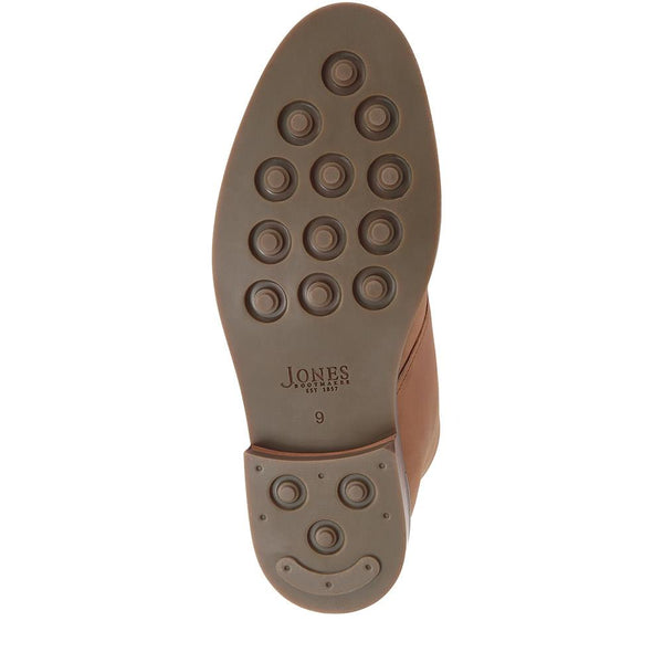 Jones Bootmaker Men's Driffield Leather Chukka Boots - Tan Nubuck