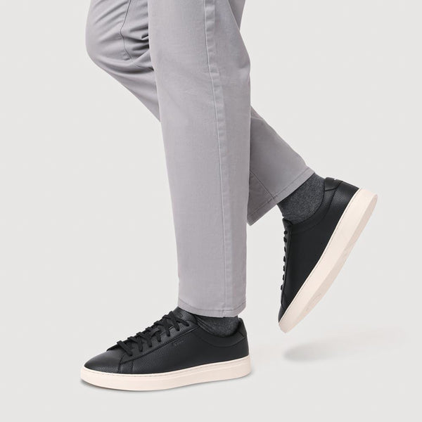 Jones Bootmaker Men's Hugo Boss Leather Low-Top Trainers - Black