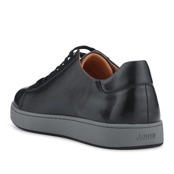 Jones Bootmaker Men's Simone Wide-Fit Leather Trainers - Black