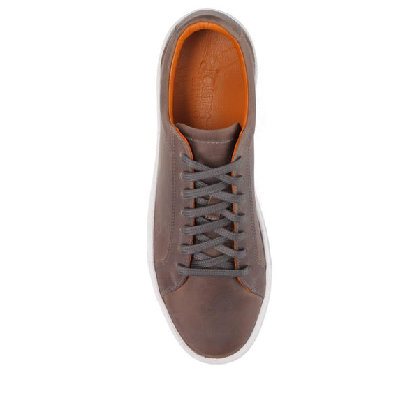 Jones Bootmaker Men's Troon Leather Trainers - Grey Nubuck