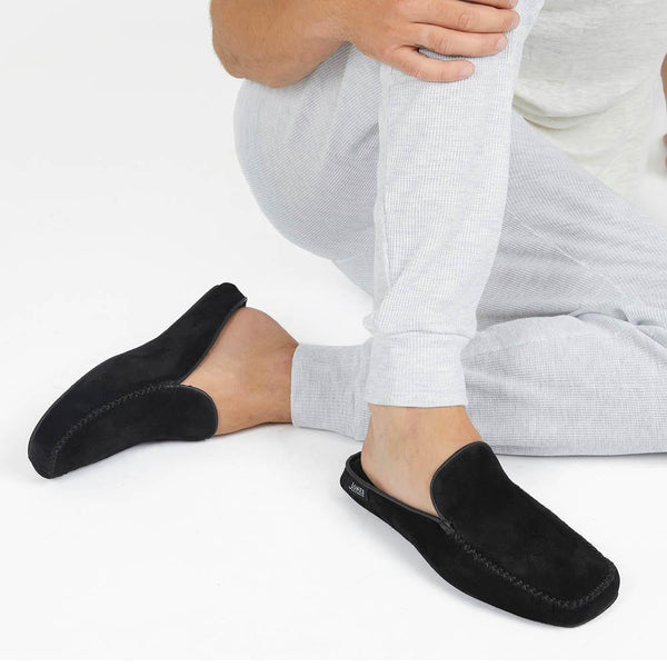 Jones Bootmaker Men's Yarmouth Leather Moccasin Slippers - Black Suede