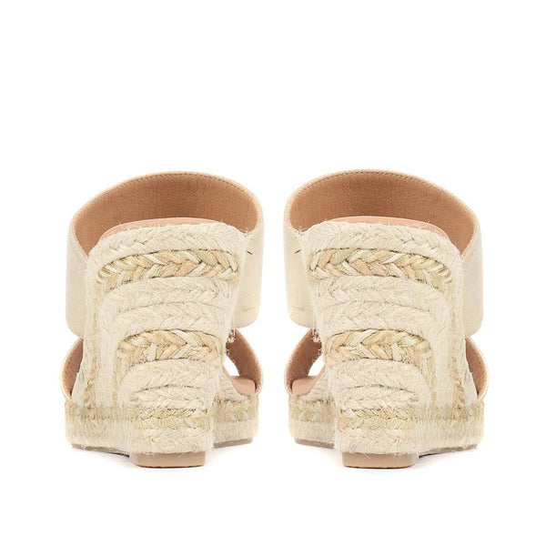 Jones Bootmaker Outlet Amabelle Wedge Mule Sandals - Gold