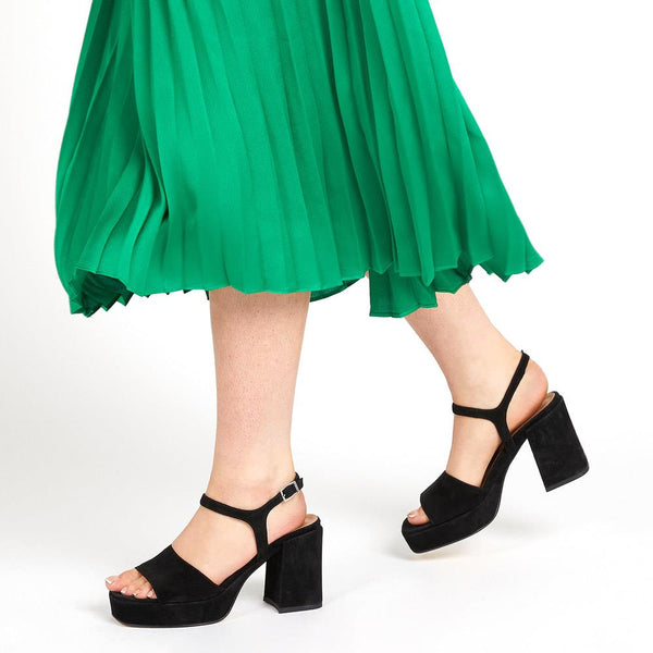 Jones Bootmaker Outlet Giuseppa Platform Heels - Black