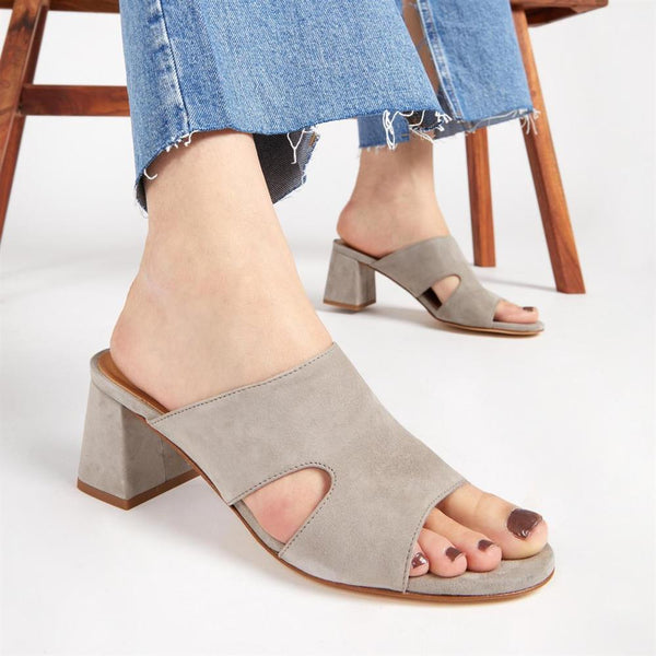 Jones Bootmaker Outlet Kennedi Leather Heeled Mule Sandals - Taupe