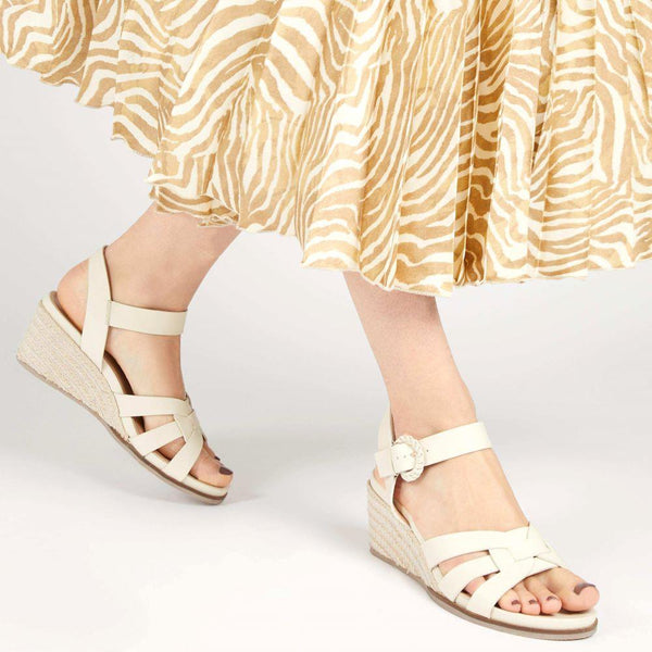 Jones Bootmaker Outlet Loriana Leather Woven Wedge Sandals - Cream